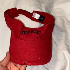 Nike pro classics Visor